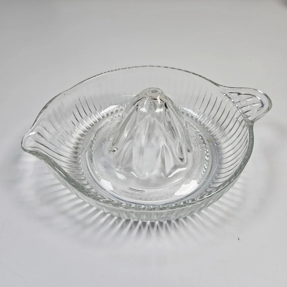 Vintage Pressed Glass Clear Juicer Orange Lemon Citrus Reamer W/ Handle Spout